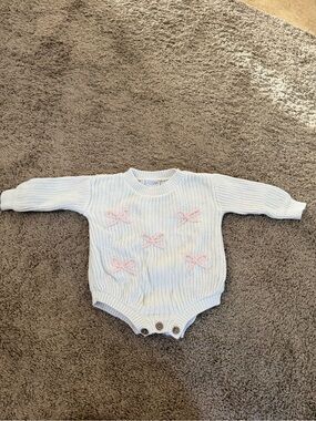 MUD PIE BOW CHAINSTITCH BABY SWEATER BUBBLE